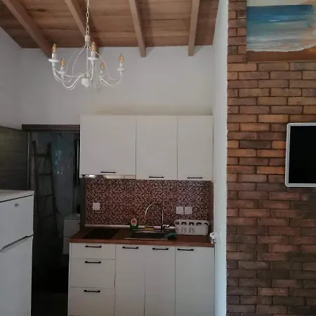 بيت للعطل Tiny House By The Sea